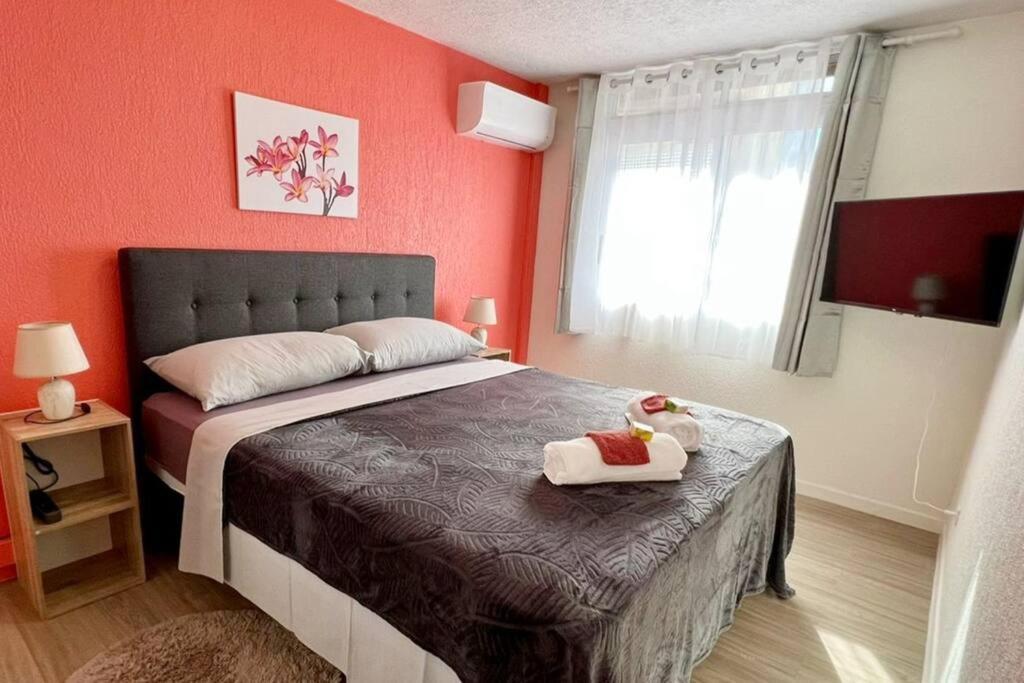Heipoe Lodge - 6 Min Airport, Wifi, Ac & Parking パペーテ エクステリア 写真